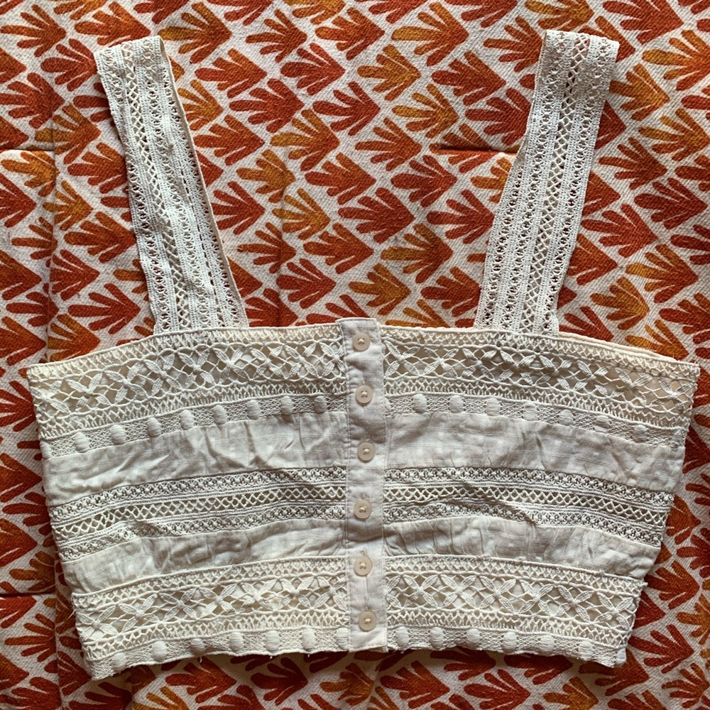 AMERICAN EAGLE Super cute hippie crop top
